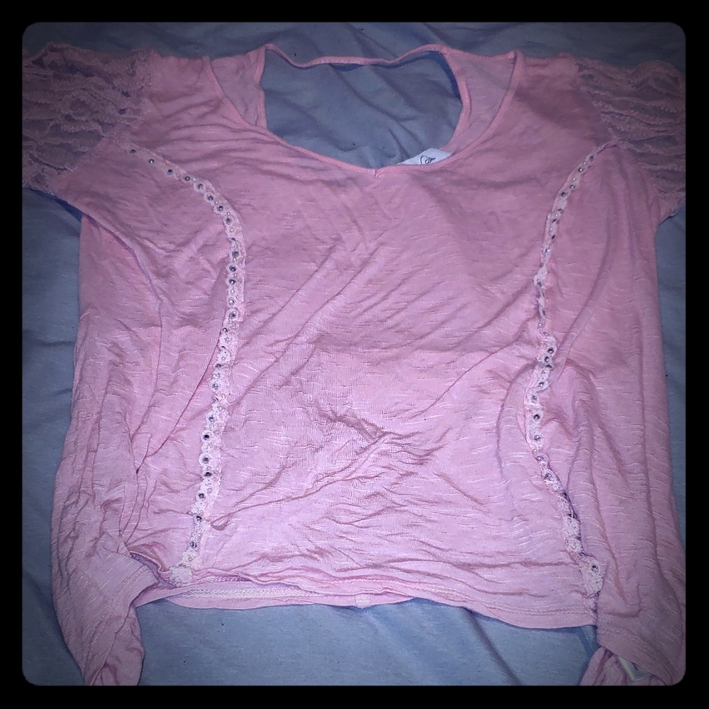 Soft pink lace tee shirt